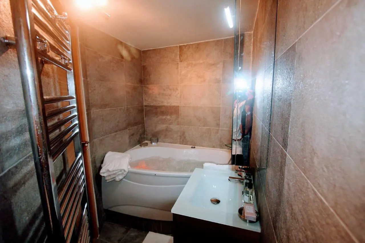 Magnifique 5 Pieces Appartement Parijs
